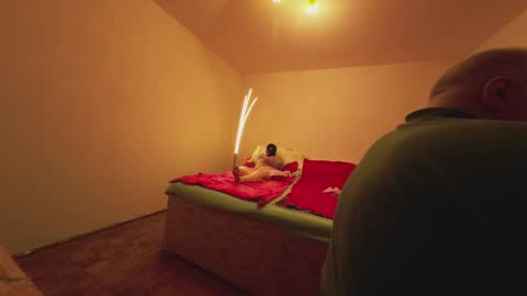 placereextaz online show from April 7, 9:59 pm