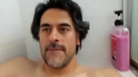 Carl online show from August 3, 1:38 pm