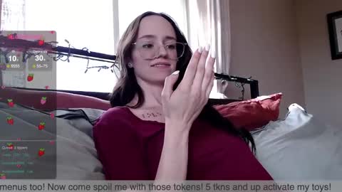 Snapshot of plantbabeee chatting on December 10, 6:49 pm Plantbabeee online show from December 10, 6:49 pm