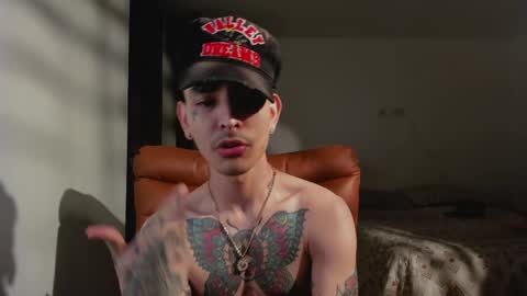 Carti online show from April 10, 7:02 am