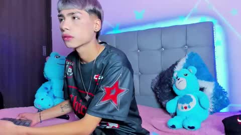 Snapshot of playboy_bunnyy chatting on September 10, 4:51 pm playboy_bunnyy online show from September 10, 4:51 pm