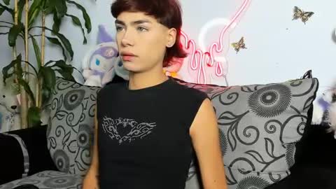 Snapshot of playboy_bunnyy chatting on July 17, 7:30 pm playboy_bunnyy online show from July 17, 7:30 pm