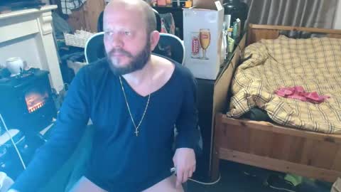 Snapshot of playboy_horny chatting on February 8, 12:58 am playboy_horny online show from February 8, 12:58 am