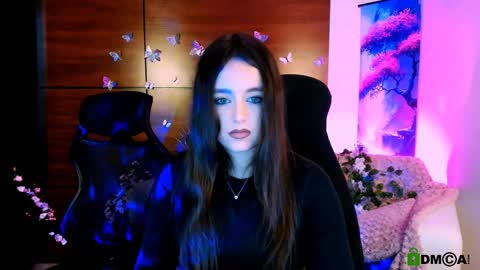 Snapshot of playful_sophie chatting on January 6, 2:03 pm Sophie online show from January 6, 2:03 pm