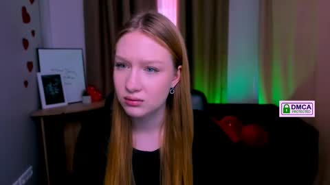 Snapshot of playful_sophie chatting on March 10, 12:04 pm Sophie online show from March 10, 12:04 pm