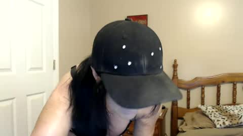 playfulkitten17 online show from June 19, 3:16 pm
