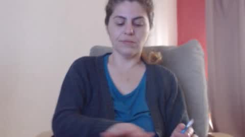 Snapshot of playfulsamira chatting on February 28, 9:21 am PlayfulSamira online show from February 28, 9:21 am