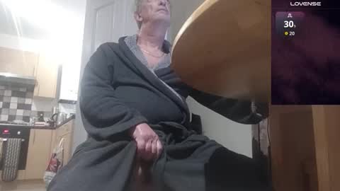 Play Me online show from January 13, 5:02 am