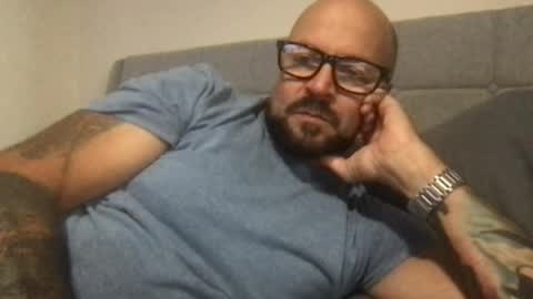 Snapshot of pleasesitonmycock chatting on July 13, 7:38 pm PleaseSitOnMyCock online show from July 13, 7:38 pm