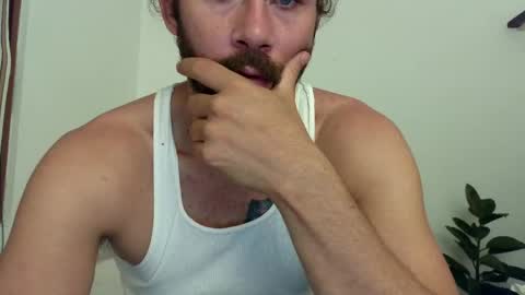 Snapshot of pleasurea chatting on April 25, 11:46 pm pleasure online show from April 25, 11:46 pm