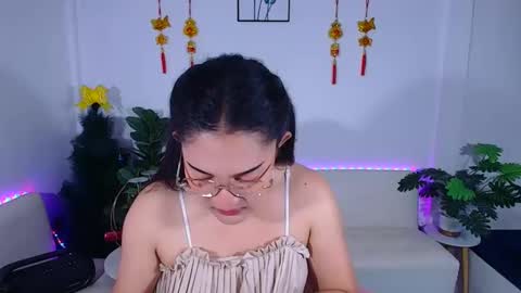 Ploysai online show from March 17, 3:22 am