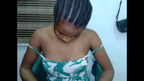 plumnjuicyx online show from November 22, 7:24 pm