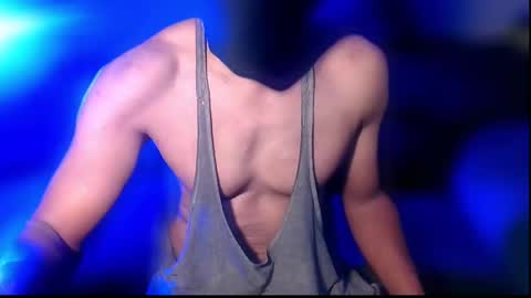 Snapshot of plush73 chatting on September 16, 4:02 am StraightPlush online show from September 16, 4:02 am