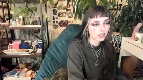 Goddess Pluto online show from October 23, 6:50 pm