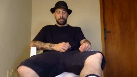 Snapshot of po3t3r0 chatting on March 22, 5:22 am juan online show from March 22, 5:22 am