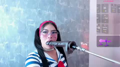 pocahonta online show from June 8, 3:07 am