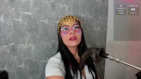 pocahonta online show from June 9, 2:45 am