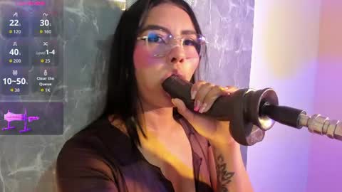 Snapshot of pocahontaslatinaa chatting on July 25, 1:58 am pocahonta online show from July 25, 1:58 am