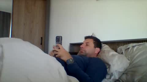 Snapshot of pochivka chatting on April 19, 1:21 pm pochivka online show from April 19, 1:21 pm