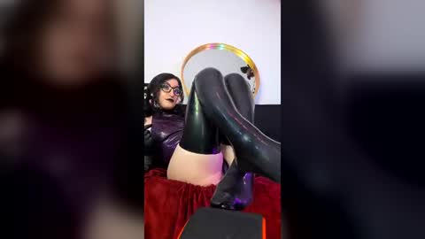 pocket_devil online show from August 7, 6:26 am