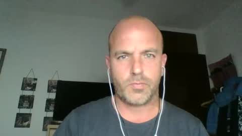 Snapshot of pocoyotop chatting on March 12, 1:47 am pocoyotop online show from March 12, 1:47 am