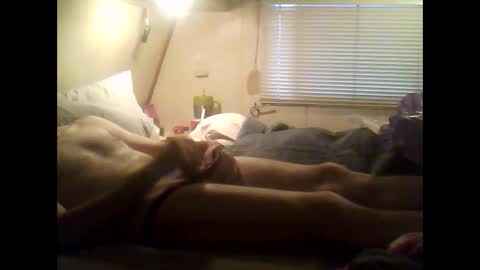 Snapshot of podzimek chatting on February 19, 3:49 pm podzimek online show from February 19, 3:49 pm