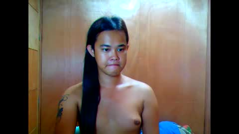 Snapshot of pokwang4you chatting on February 24, 3:43 pm pokwang4you online show from February 24, 3:43 pm