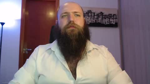 Bear online show from February 25, 2:14 am