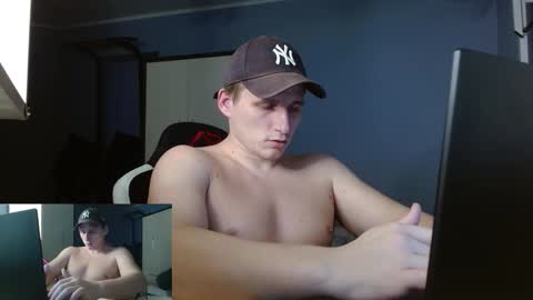 Poliglotjoe2 online show from January 17, 2:38 am