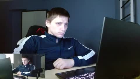 Poliglotjoe2 online show from February 13, 9:33 pm