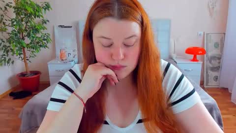Snapshot of polinasallivan chatting on March 9, 11:47 am Polina online show from March 9, 11:47 am