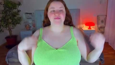 Snapshot of polinasallivan chatting on March 16, 3:27 pm Polina online show from March 16, 3:27 pm