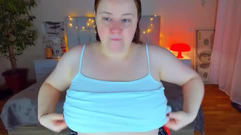 Snapshot of polinasallivan chatting on March 26, 4:12 pm Polina online show from March 26, 4:12 pm
