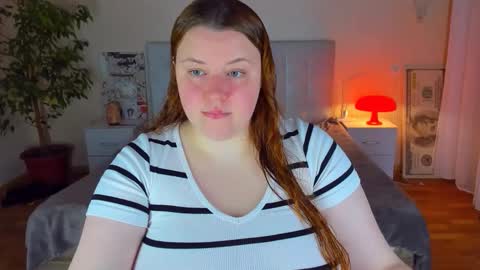 Snapshot of polinasallivan chatting on March 31, 6:19 pm Polina online show from March 31, 6:19 pm