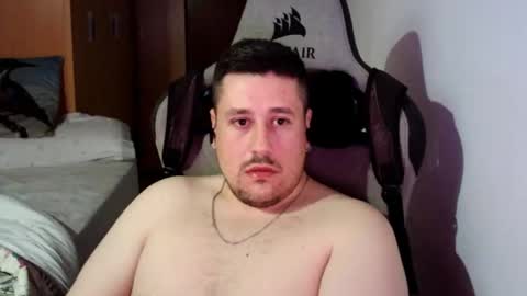 Snapshot of pollito_95 chatting on January 21, 12:04 am Pollito online show from January 21, 12:04 am