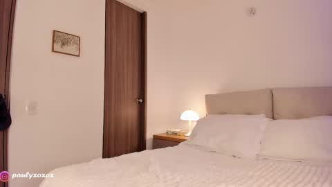 Polly online show from February 23, 11:25 pm