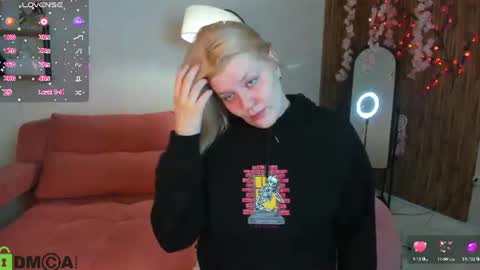 Polly online show from July 9, 1:20 am