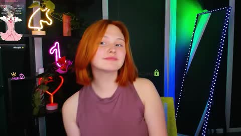 Snapshot of polly_cute1 chatting on May 15, 6:37 pm polly_cute1 online show from May 15, 6:37 pm