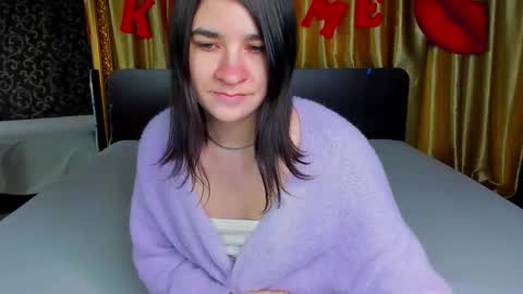 Polly online show from February 10, 7:12 am