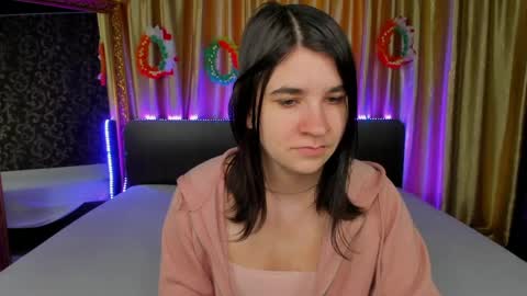 Polly online show from April 6, 6:03 am