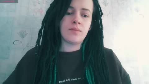 Snapshot of polly_wow chatting on December 16, 10:20 am Polly online show from December 16, 10:20 am