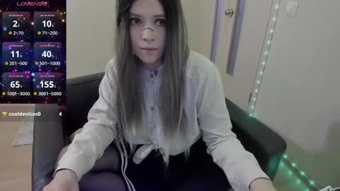 Snapshot of polly_wow chatting on February 26, 8:46 am Polly online show from February 26, 8:46 am