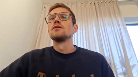 Snapshot of polsenos chatting on November 26, 10:16 am polsenos online show from November 26, 10:16 am