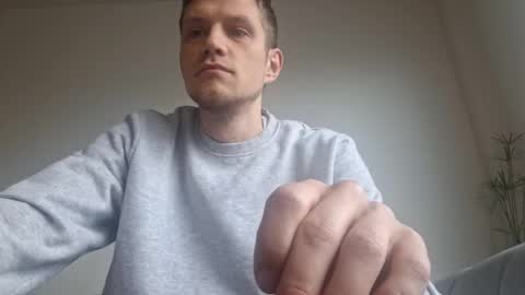 Snapshot of polsenos chatting on February 16, 7:37 am polsenos online show from February 16, 7:37 am