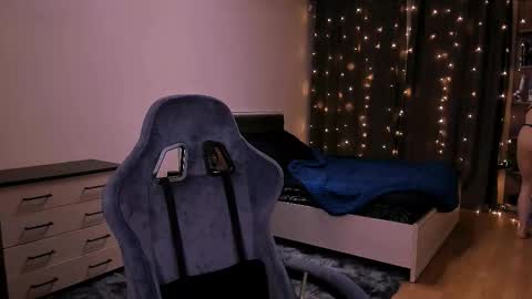 Megan.online  online show from December 16, 3:17 pm