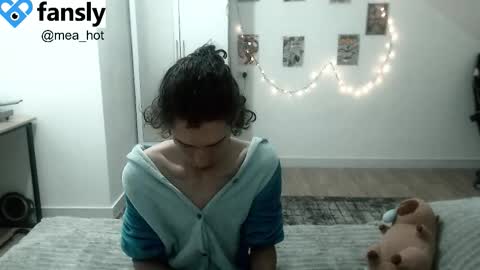 aleks ness online show from October 1, 11:44 pm