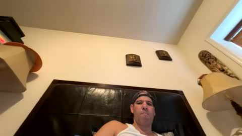 Snapshot of ponchynyc chatting on August 3, 3:16 pm PONCH online show from August 3, 3:16 pm
