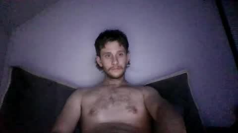 Snapshot of ponyboygavin999 chatting on January 10, 7:04 am ponyboygavin999 online show from January 10, 7:04 am