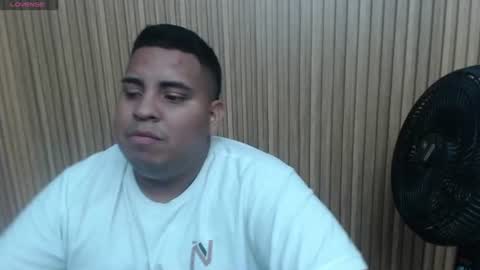 Snapshot of poolsexx_69 chatting on July 20, 5:44 am poolsexx_69 online show from July 20, 5:44 am