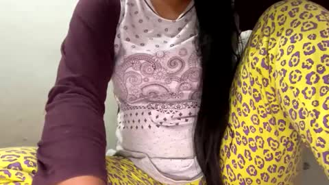 poonam_20 online show from March 11, 3:59 am